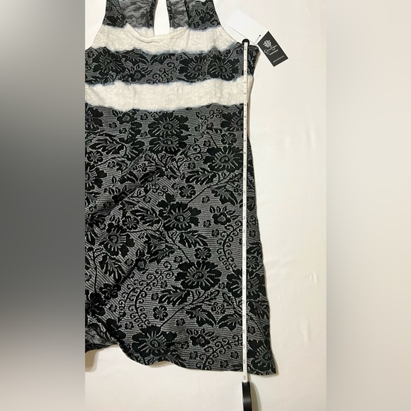 NWT - Jessica Simpson Floral Sundress - Black and Cream - Size Small - Picture 10 of 13